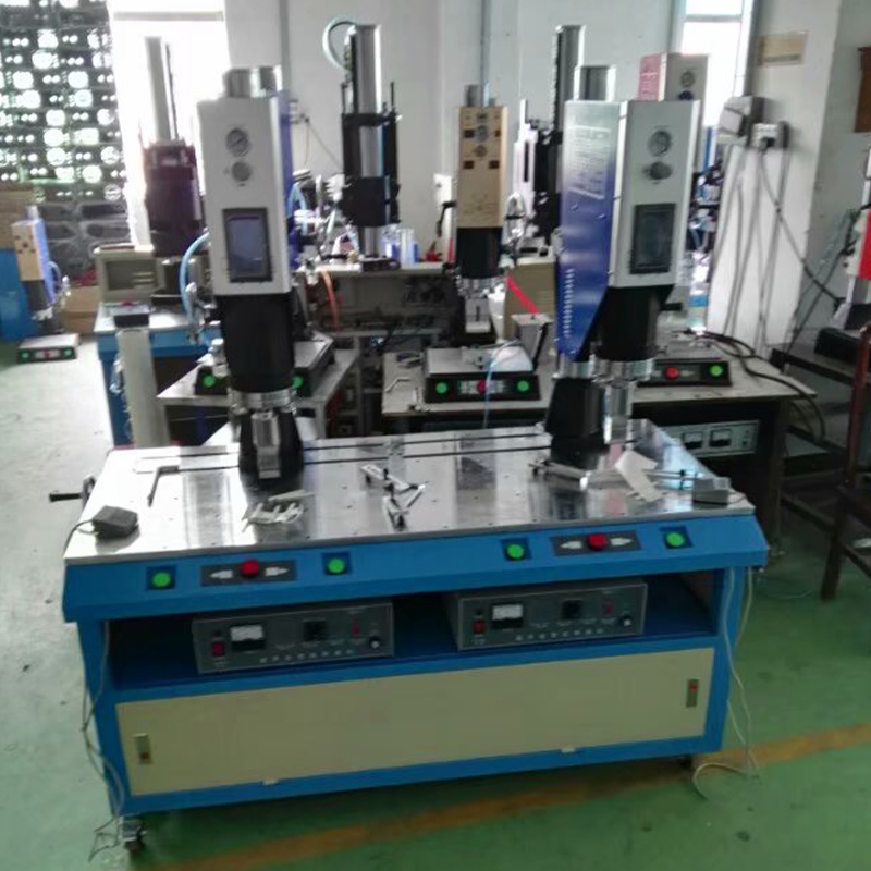 Multi-Head Ultrasonic Welding Machine