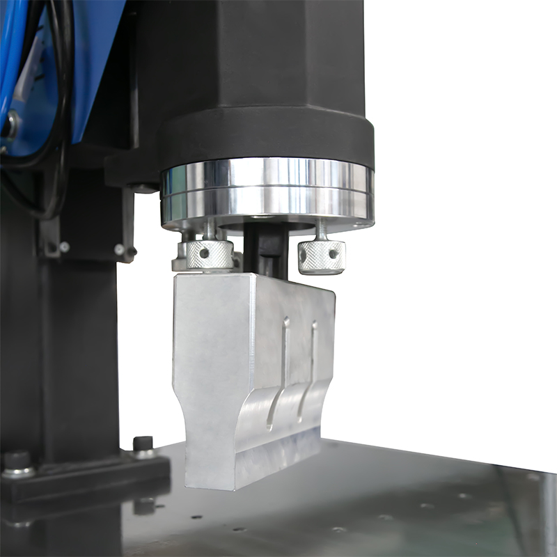 Automatic Frequency Tracking Ultrasonic Welding Machine With Workbench